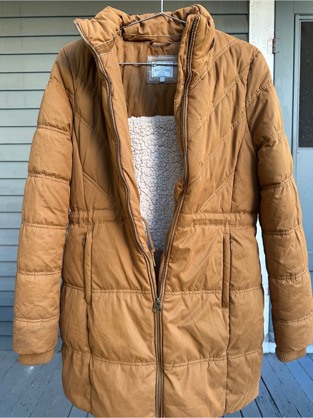 Fat Face Quilted Puffer Jacket in Camel/Tan with Sherpa Lining